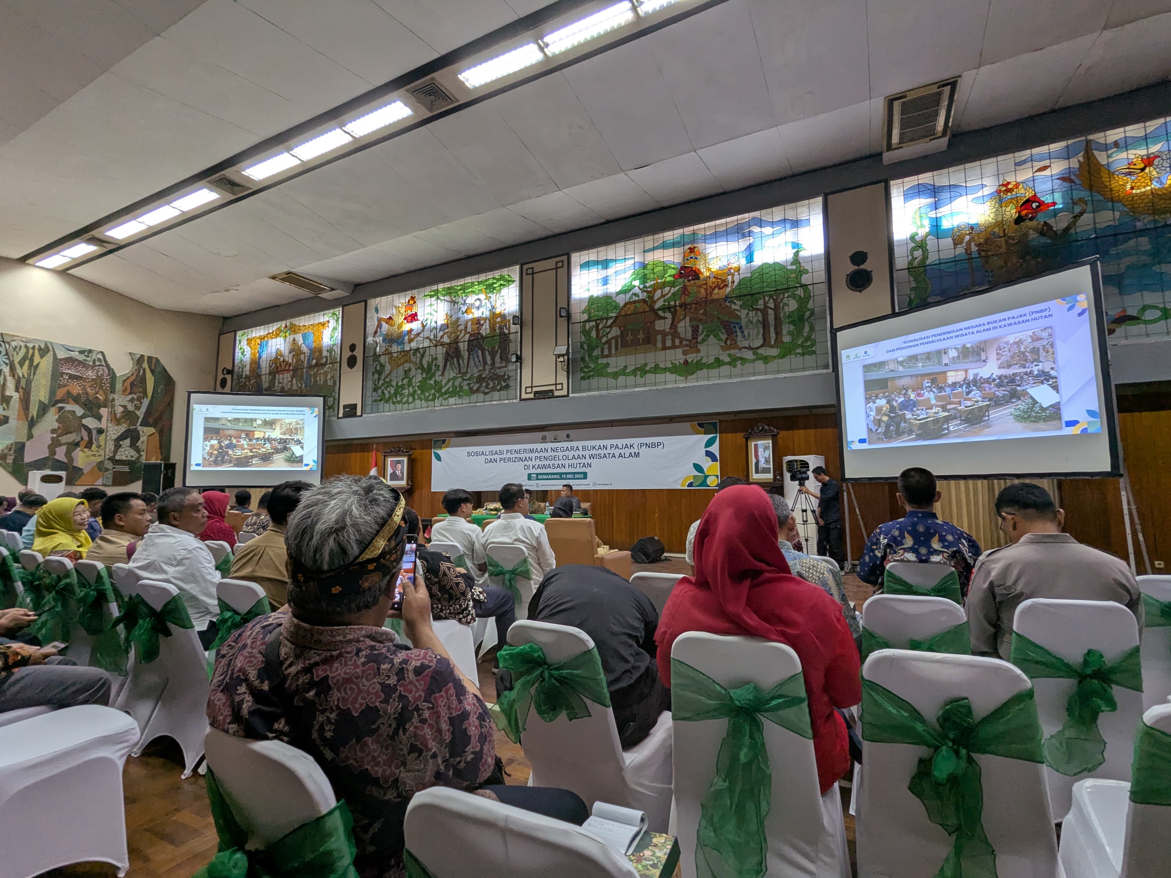 Sosialisasi Pengenaan PNBP dan Perizinan dalam Pengelolaan Wisata Alam di Kawasan Hutan